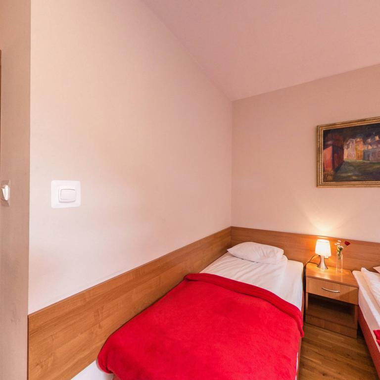 Apartamenty Kajzer Krasków Cameră foto