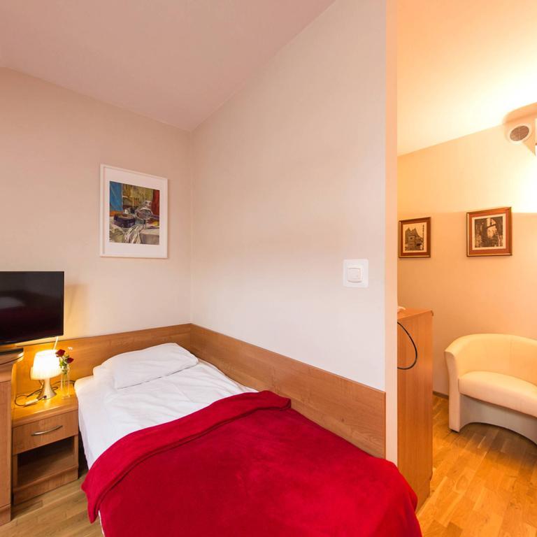 Apartamenty Kajzer Krasków Cameră foto